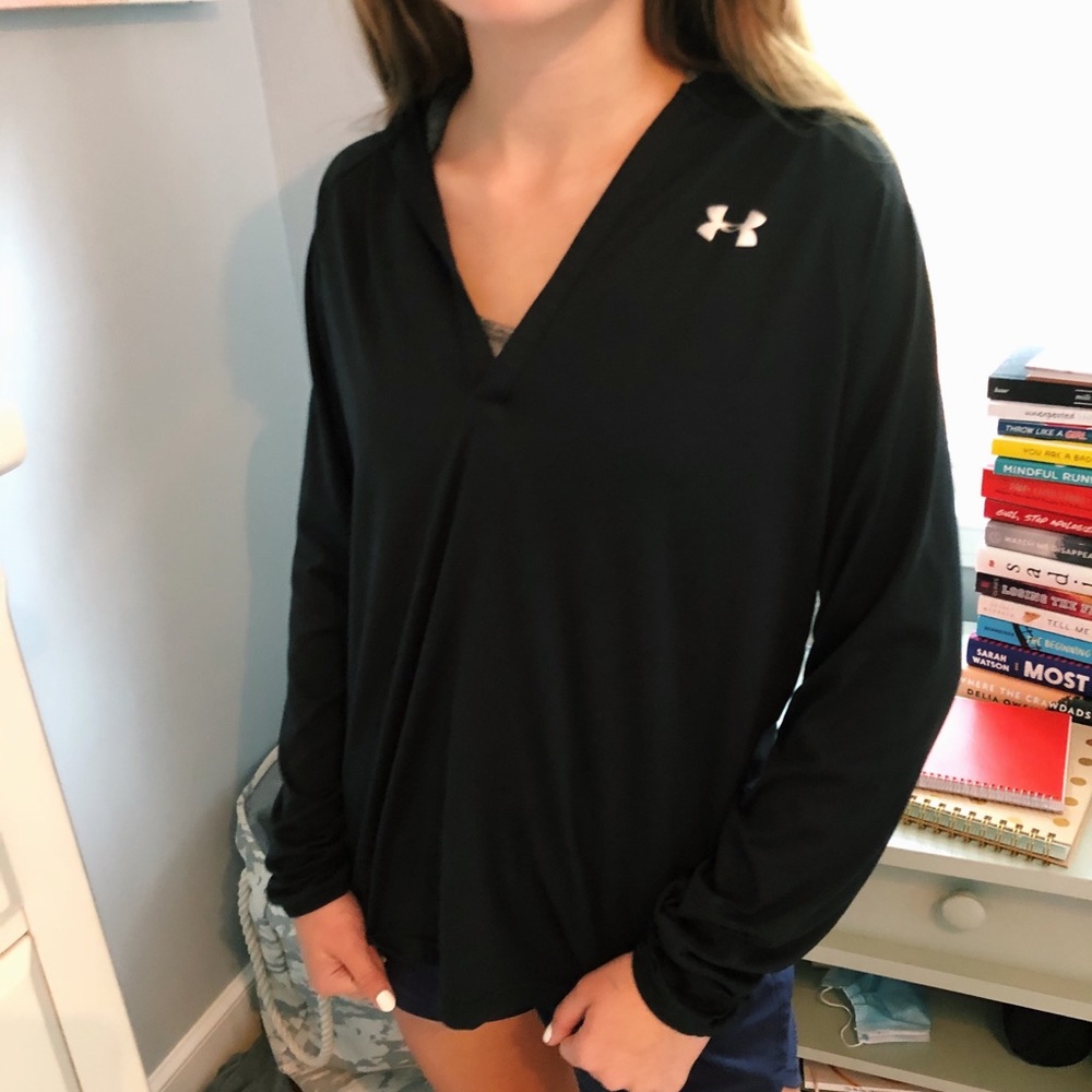 Under Armour V-neck top